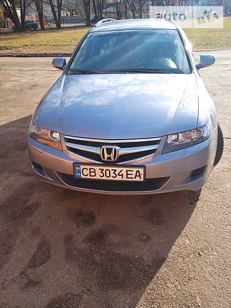 Универсал Honda Accord 2006 в Чернигове