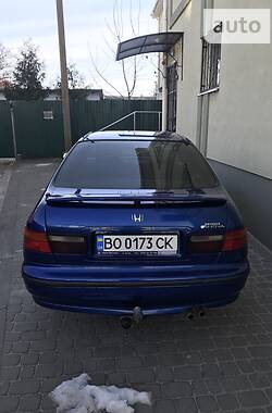 Седан Honda Accord 1993 в Дубровице
