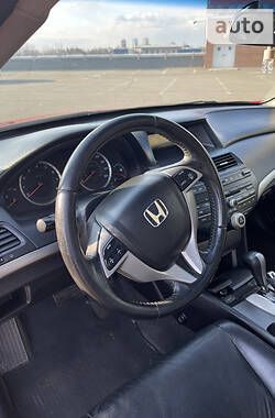 Купе Honda Accord 2008 в Киеве