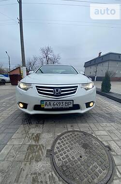 Седан Honda Accord 2012 в Киеве