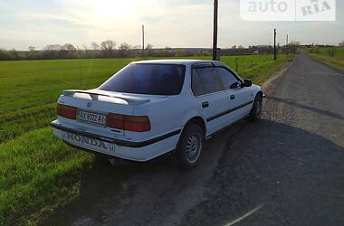 Седан Honda Accord 1992 в Харькове