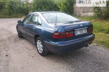 Седан Honda Accord 1996 в Виннице