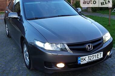 Седан Honda Accord 2007 в Ровно