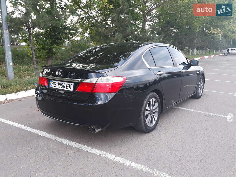 Седан Honda Accord 2013 в Миколаєві