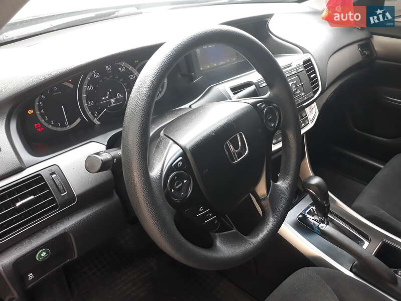 Седан Honda Accord 2013 в Миколаєві
