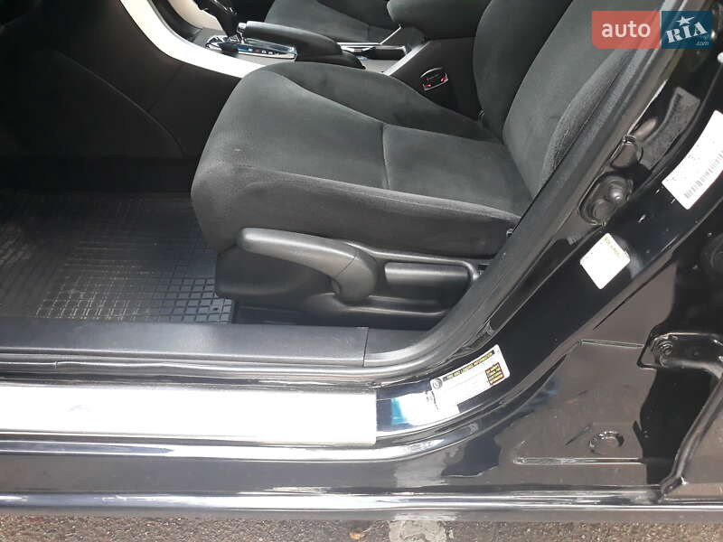 Седан Honda Accord 2013 в Миколаєві