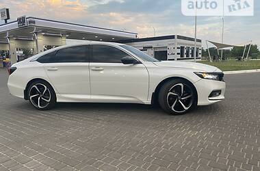 Седан Honda Accord 2019 в Николаеве