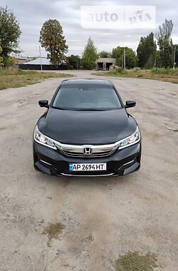 Седан Honda Accord 2016 в Вольнянске