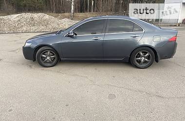 Седан Honda Accord 2004 в Киеве