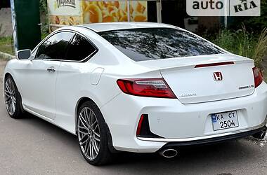Купе Honda Accord 2015 в 