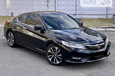 Купе Honda Accord 2017 в 
