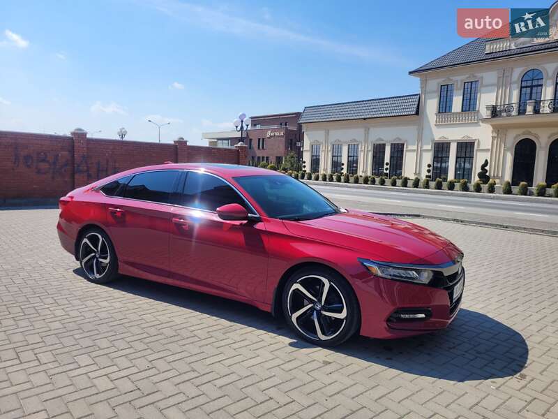 Седан Honda Accord 2017 в Мукачево