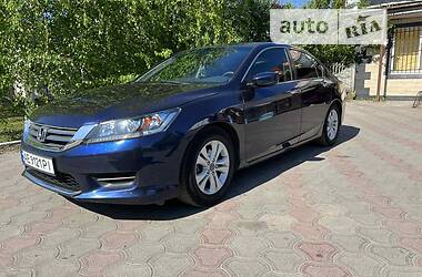 Седан Honda Accord 2015 в Петропавловке