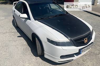 Седан Honda Accord 2004 в Славуте