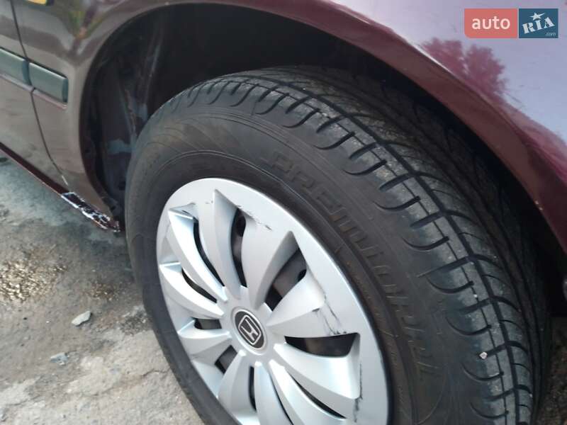 Седан Honda Accord 1990 в Дніпрі