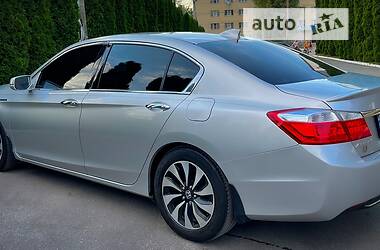 Седан Honda Accord 2015 в Тернополі