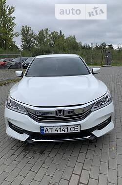 Седан Honda Accord 2016 в Івано-Франківську