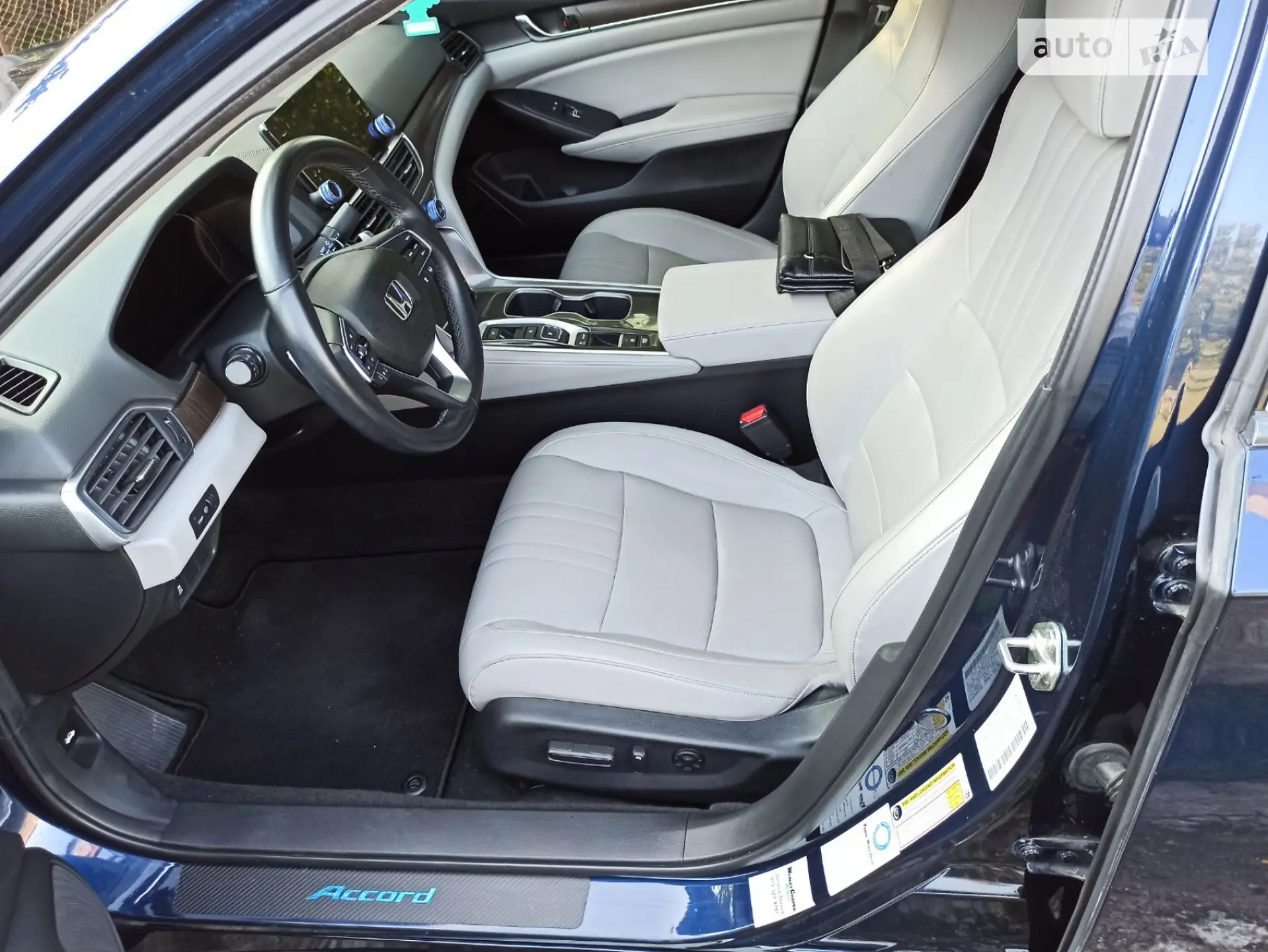 2017 Honda Accord - мініатюра 7