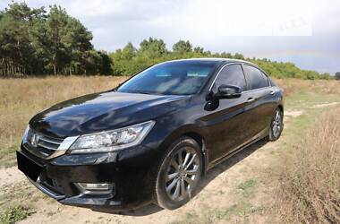 Седан Honda Accord 2013 в 