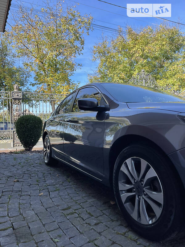 Седан Honda Accord 2015 в Чернівцях фото 3 Седан Honda Accord 2015 в Чернівцях
