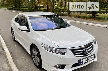 Седан Honda Accord 2012 в 