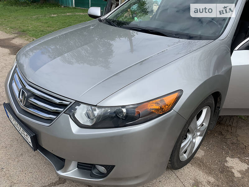 Седан Honda Accord 2008 в Киеве