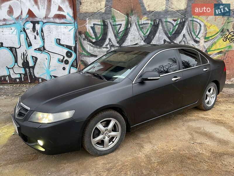 Седан Honda Accord 2005 в Киеве