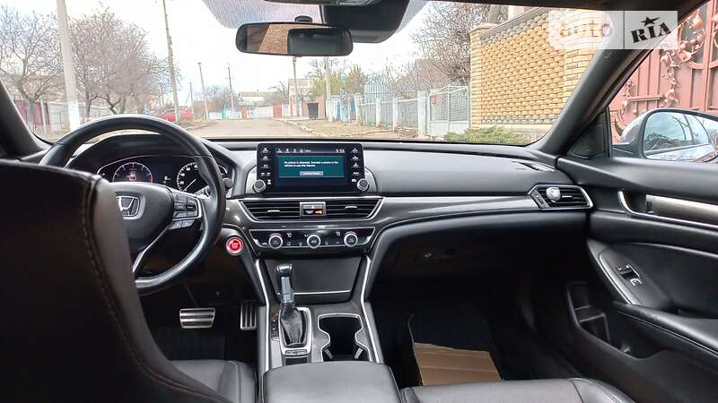 Седан Honda Accord 2018 в Николаеве
