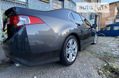 Седан Honda Accord 2010 в Киеве