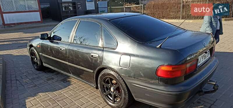 Седан Honda Accord 1995 в Киеве