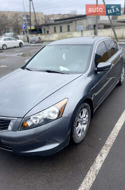 Седан Honda Accord 2012 в Киеве