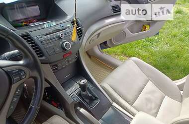 Универсал Honda Accord 2009 в Сарате