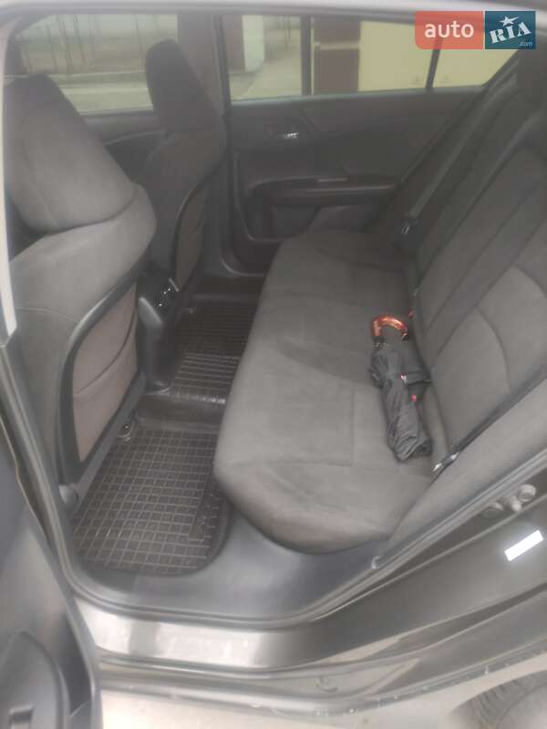 Седан Honda Accord 2014 в Новомосковске