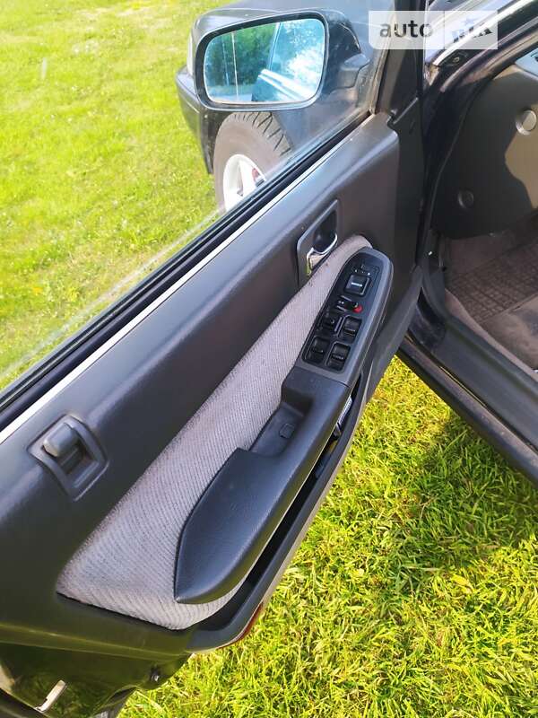 Седан Honda Accord 1993 в Белой Церкви фото 12 Седан Honda Accord 1993 в Белой Церкви