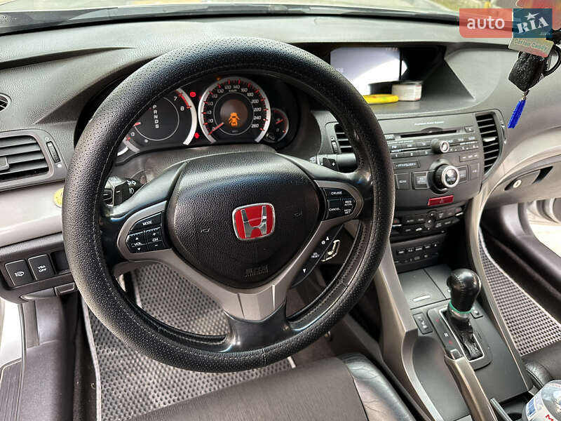 Седан Honda Accord 2008 в Одессе