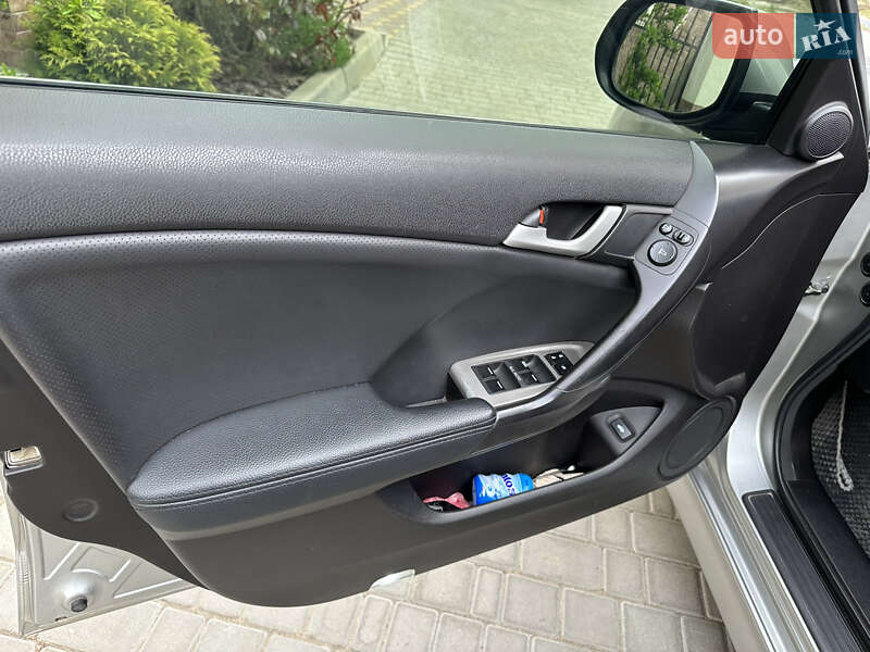 Седан Honda Accord 2008 в Одессе