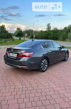 Седан Honda Accord 2016 в Трускавці