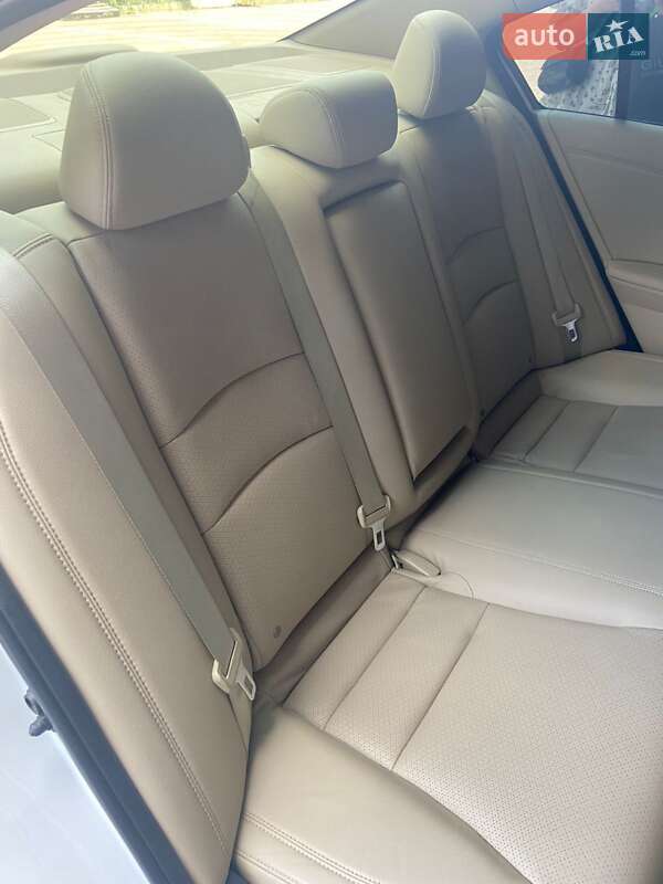 Седан Honda Accord 2014 в Шептицькому