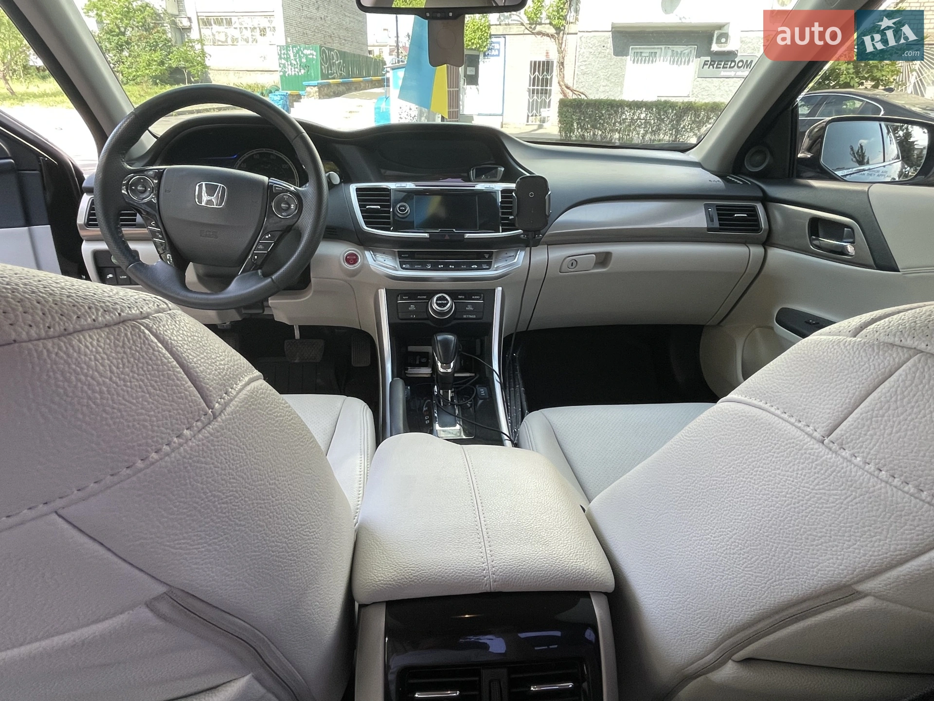 2014 Honda Accord - мініатюра 12