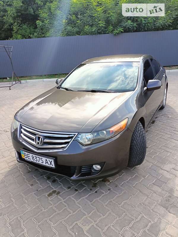 Седан Honda Accord 2010 в Миколаєві