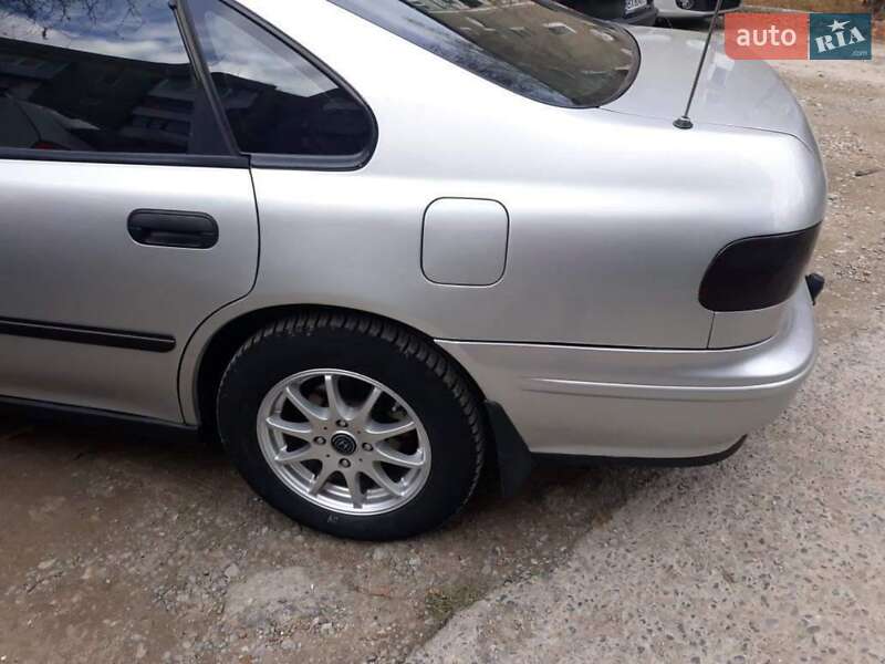 Седан Honda Accord 1995 в Каменец-Подольском