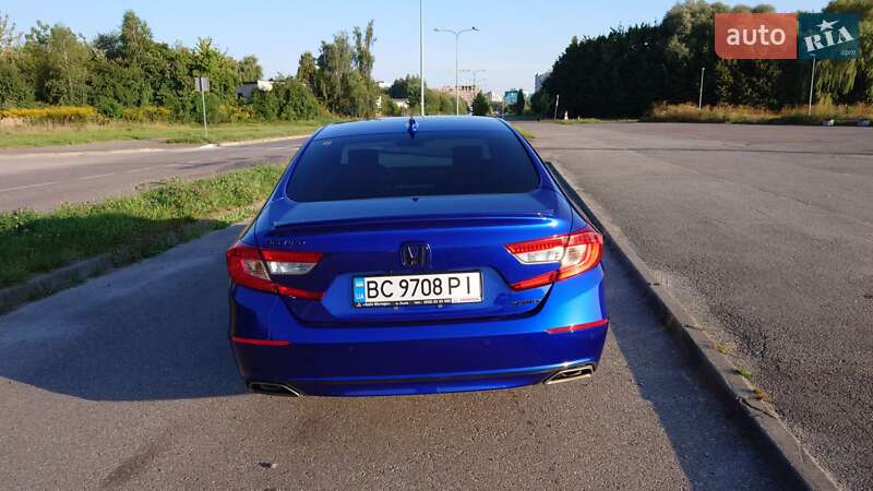 Седан Honda Accord 2019 в Львові