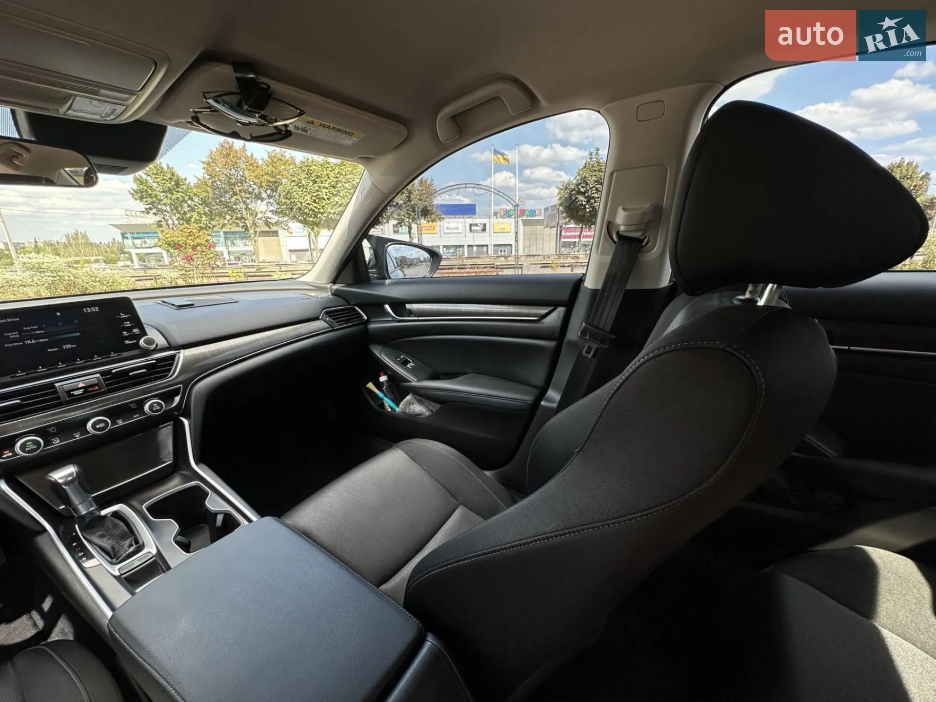 2019 Honda Accord - мініатюра 28
