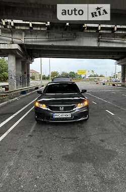 Купе Honda Accord 2013 в 