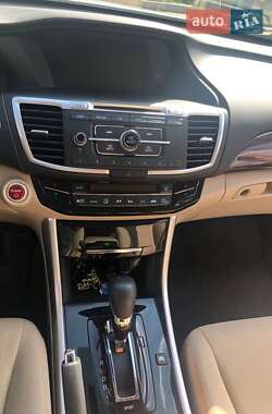 Седан Honda Accord 2017 в 