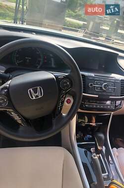 Седан Honda Accord 2017 в 