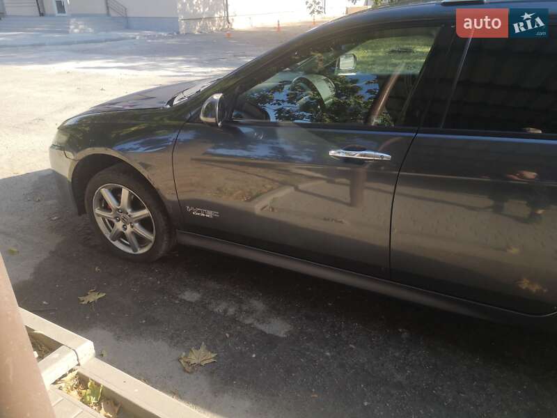 Універсал Honda Accord 2005 в Запоріжжі