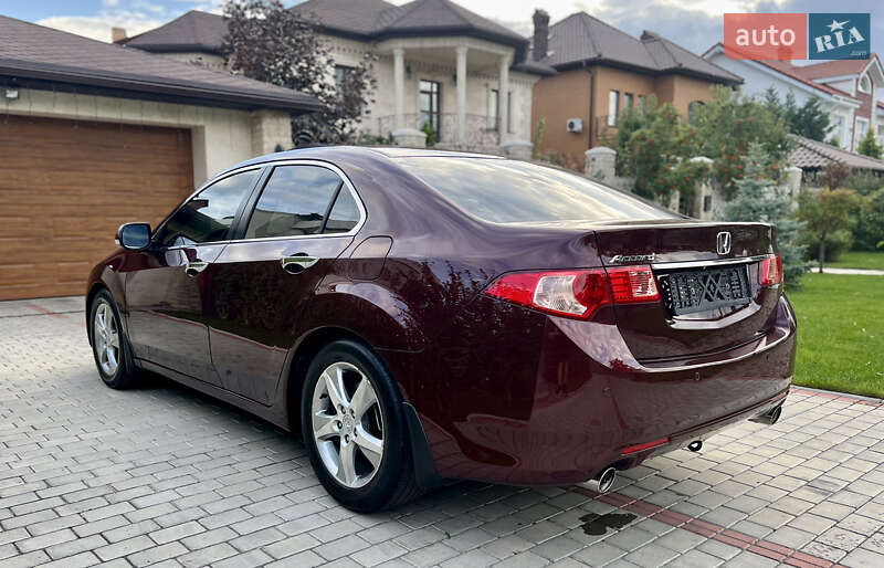 Седан Honda Accord 2011 в Одессе