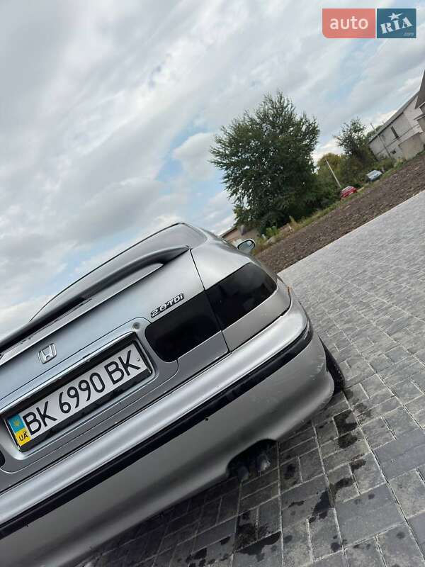 Седан Honda Accord 1995 в Кореці