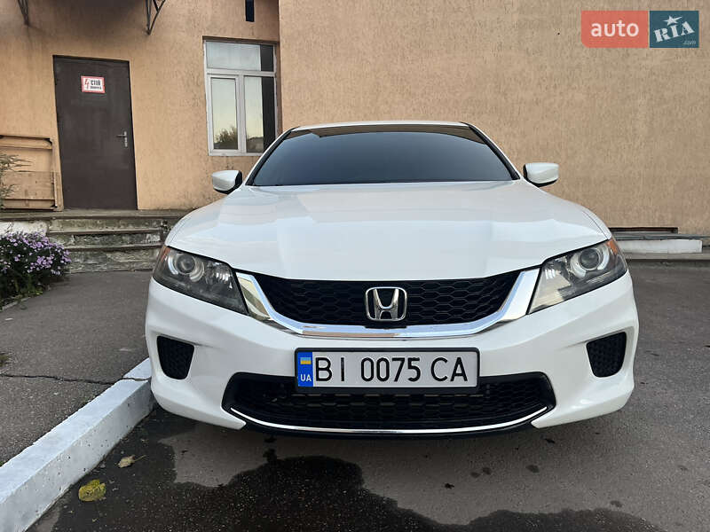 Купе Honda Accord 2013 в Полтаві